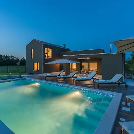 Terra Villa *