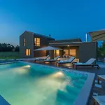 Terra Villa *